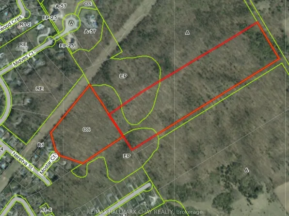 8 Mostar Ct, Springwater, ON L9X 0M5