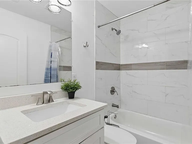 1298 Gideons Dr SW — Photo 16
