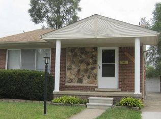 24338 Currier St, Dearborn Heights, MI 48125