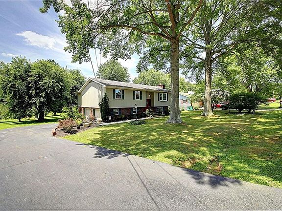 2nd image of 132 Green Acres Dr