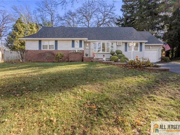 81 Farms Rd, East Brunswick, NJ 08816