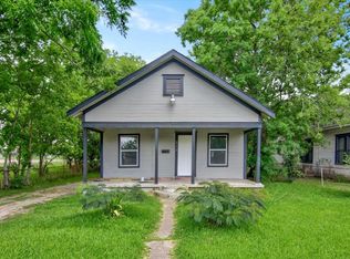 615 14th St, Port Arthur, TX 77640