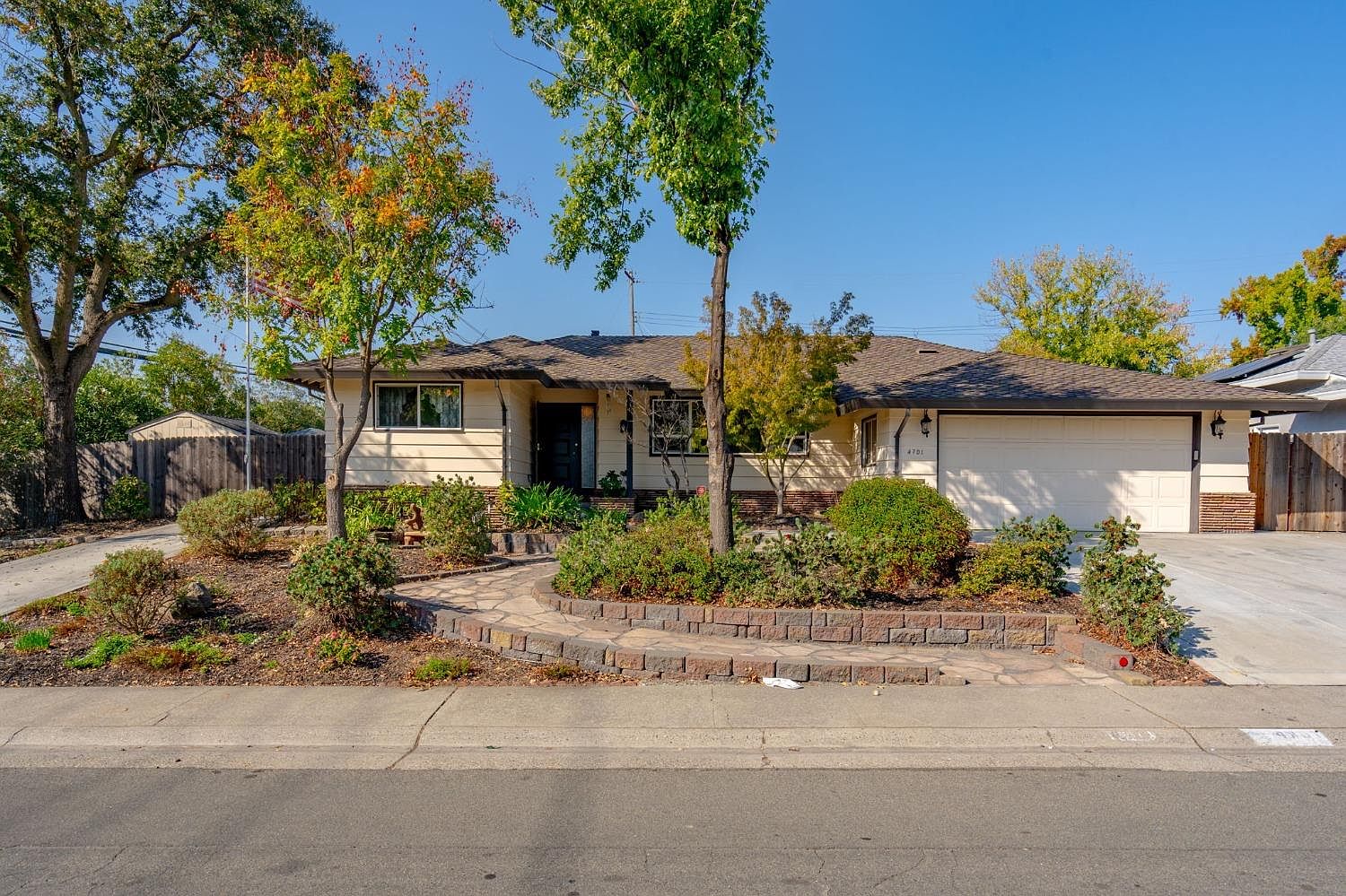 4701 Bellue St, Carmichael, CA 95608 Zillow