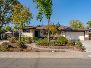 4701 Bellue St, Carmichael, CA 95608