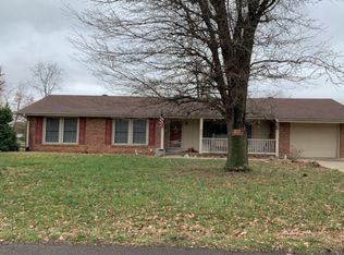 917 Maplewood Ave, Campbellsville, KY 42718