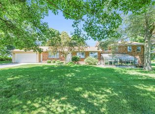 1146 County Road 1350 E, Urbana, IL 61802
