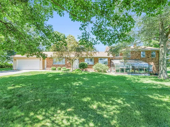1146 County Road 1350 E, Urbana, IL 61802