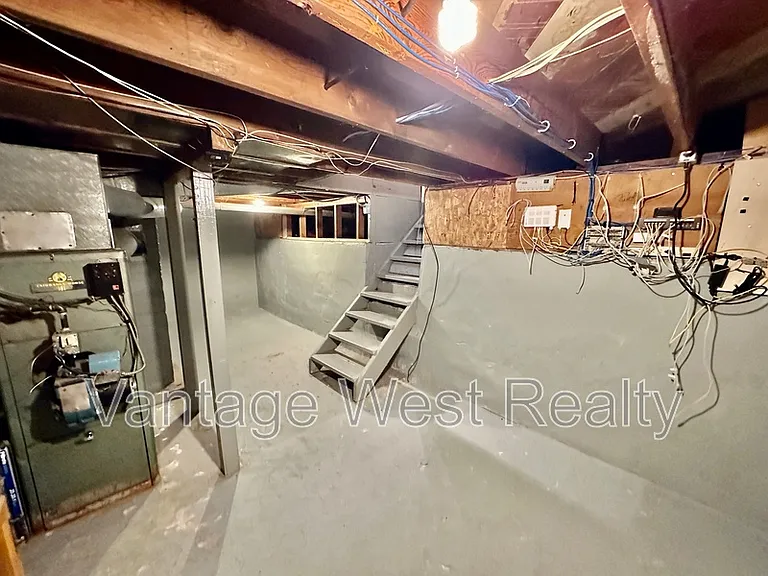 840 Bernard Ave — Photo 45