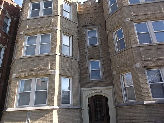 2nd image of 10915 S Vernon Ave #1
