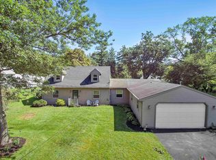 8300 Lambert St, Lambertville, MI 48144