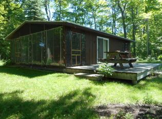 W17991 Long Point Rd, Germfask, MI 49836