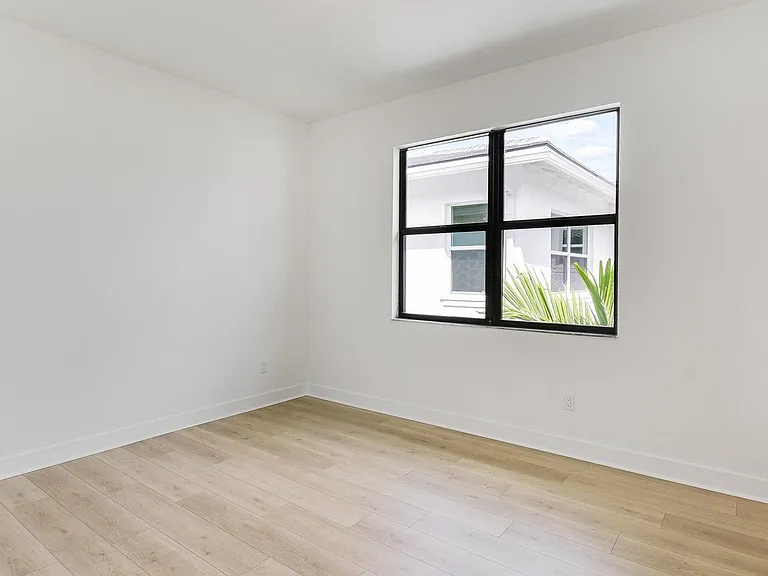 13136 Alton Rd — Photo 20