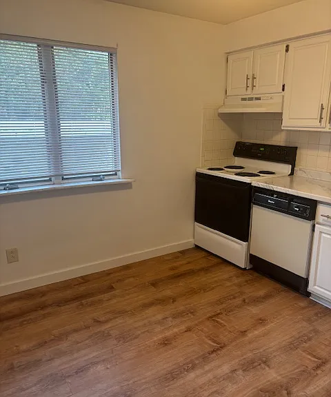 6120 Tippecanoe Rd #4 — Photo 2
