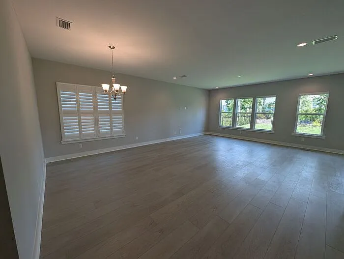110 Oak Park Dr — Photo 12
