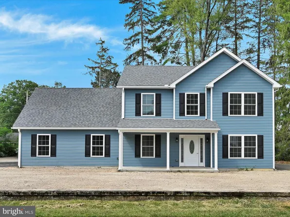 201 Maple Blvd, Orwigsburg, PA 17961