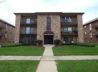 16724 Paxton Ave, Tinley Park, IL 60477