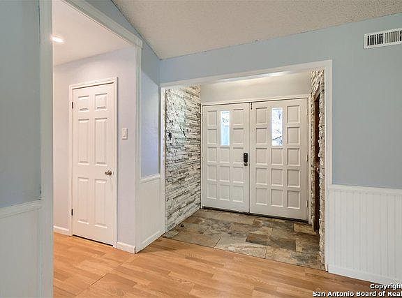 4th image of 7466 Slippery Elm St