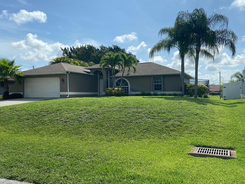1st image of 3909 SW 26th Ave