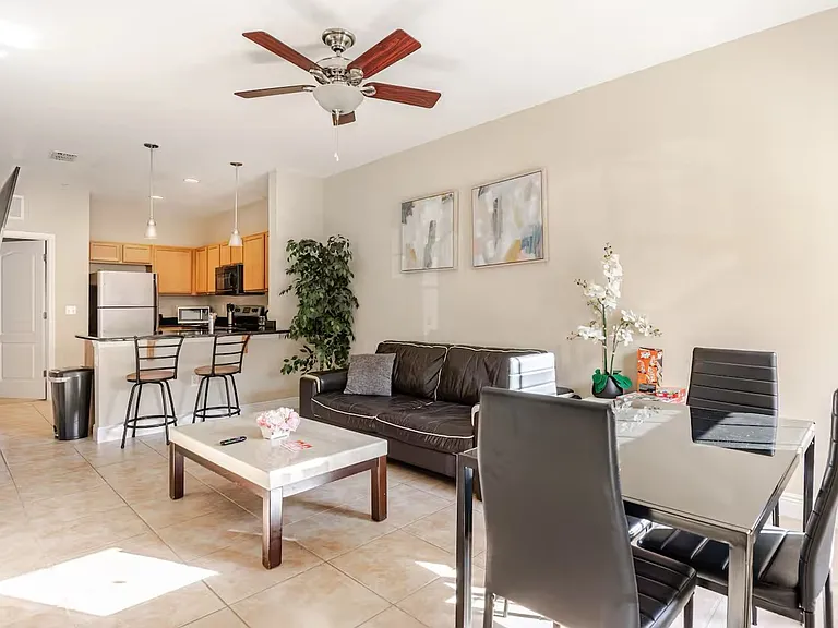2960 SW 35th Pl #65 — Photo 7
