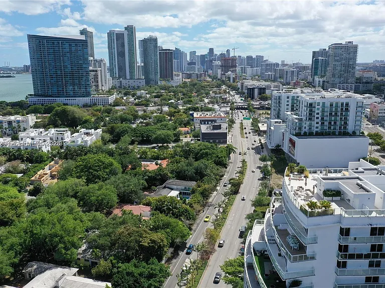 4250 NE Biscayne Blvd #1115 — Photo 39