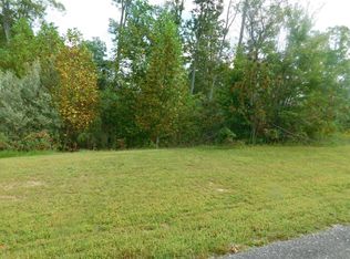 240 Brave Dr, Oneida, TN 37841