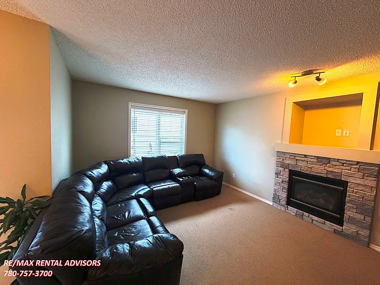 329 Eversyde Cir SW — Photo 5