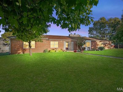 12205 Bellefontaine Rd, Saint Louis, MO, 63138