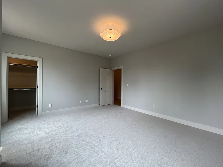 17402 NW Lonerock Dr — Photo 43