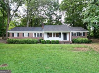4 Thrasher Dr, Watkinsville, GA 30677