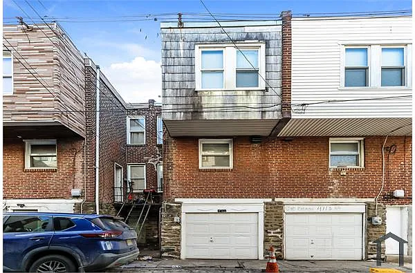 Building Photo - 4715 Loring St