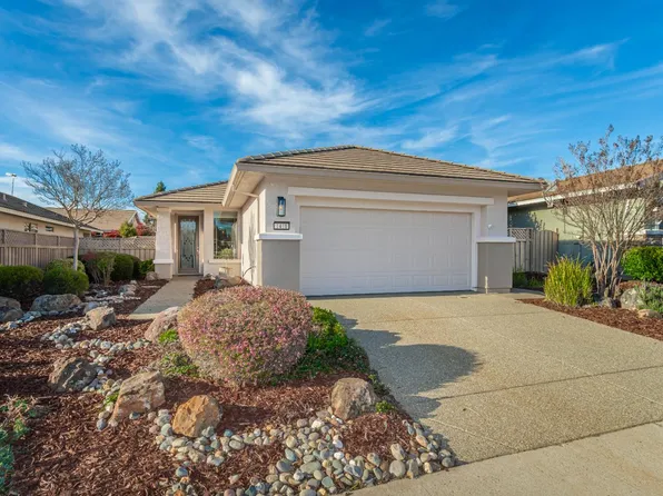 1410 Periwinkle Ln, Lincoln, CA 95648