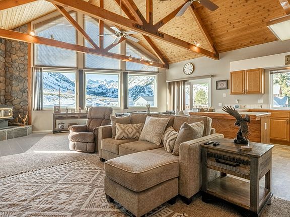 3rd image of 103 Sumac Rd