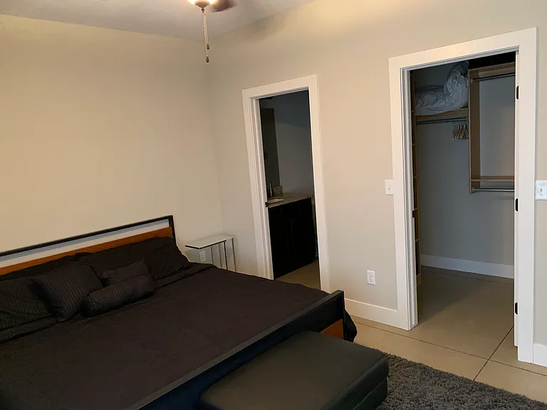 6437 S Vassar Ave — Photo 9
