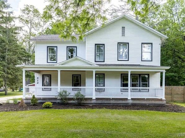 312 Center St, East Aurora, NY 14052
