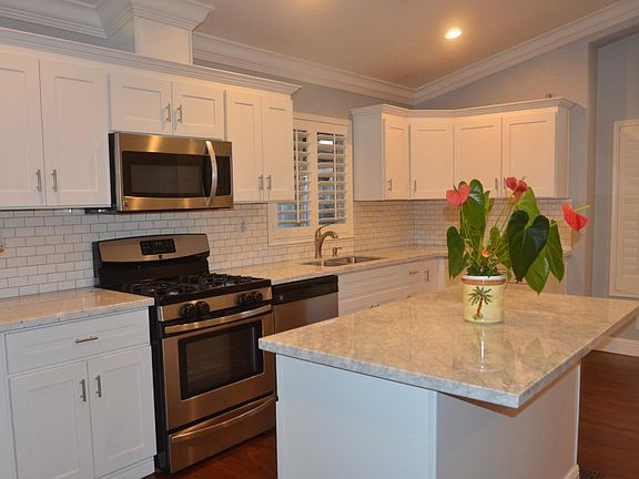 3rd image of 165 Blossom Hill Rd Spc 360