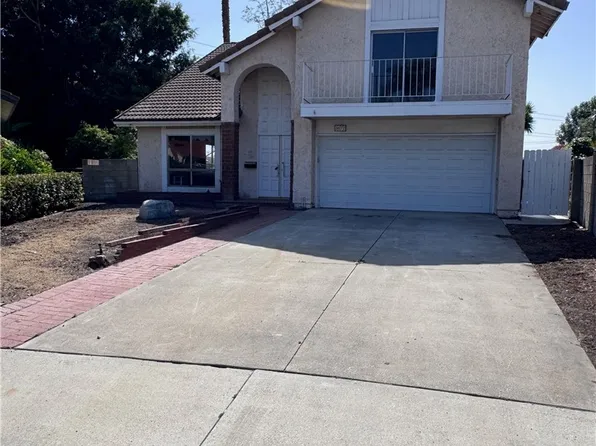 3672 Blackthorn St, Irvine, CA 92606