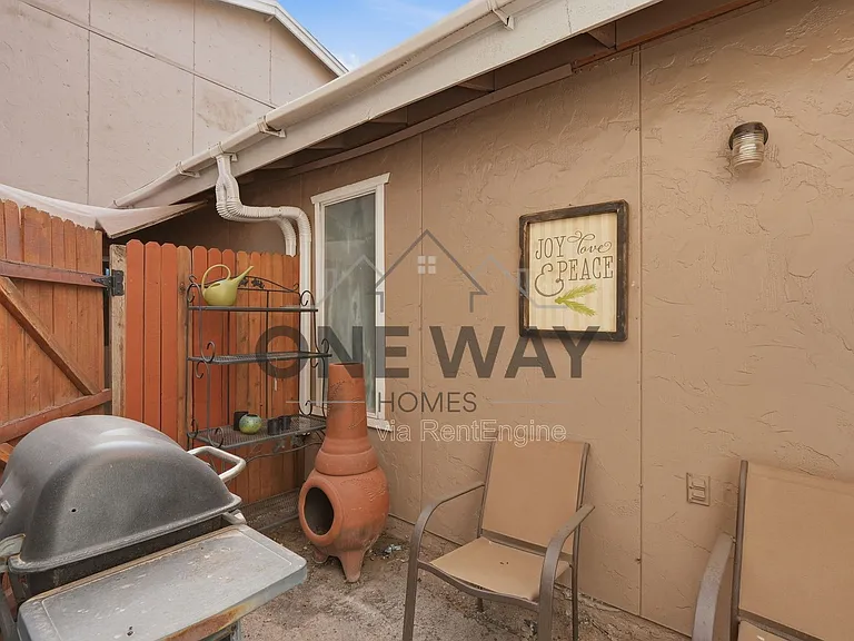 2929 E Broadway Rd #102 — Photo 27