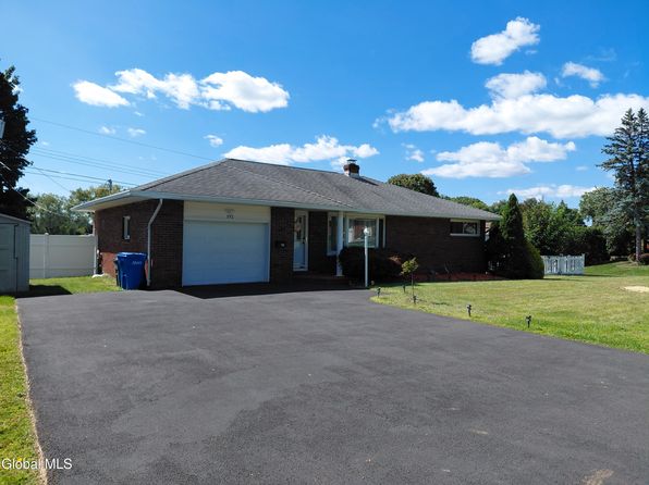 192 Shaker Park Dr