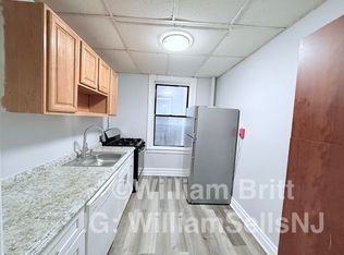 122 Corbin Ave #204, Jersey City, NJ 07306