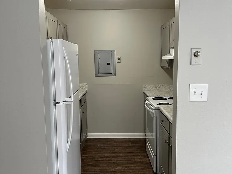 Flats at the View — Photo 4