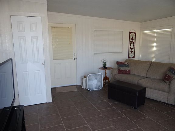 5th image of 12637 E 46th Dr