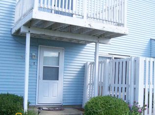 2305 Aster Dr, Crest Hill, IL 60403