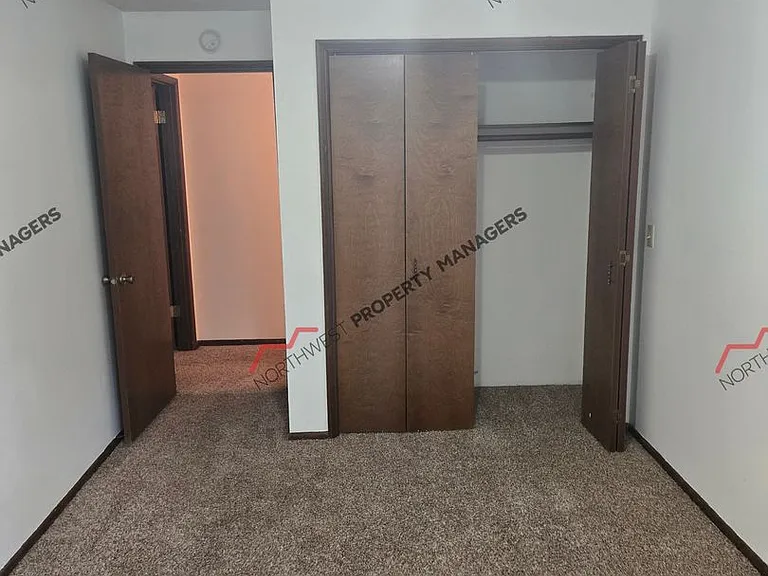 168 Chilvers Rd #P — Photo 15