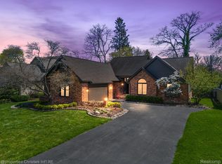 1166 Westboro Dr, Birmingham, MI