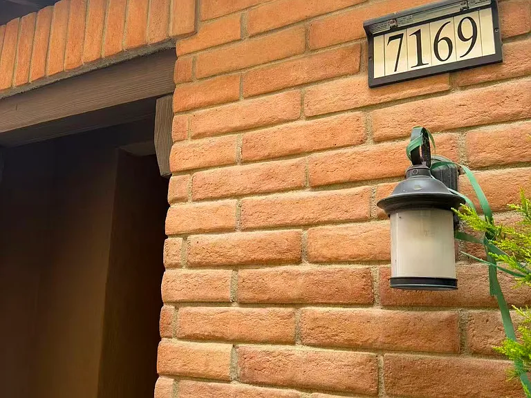 7169 Montecito Ln — Photo 5
