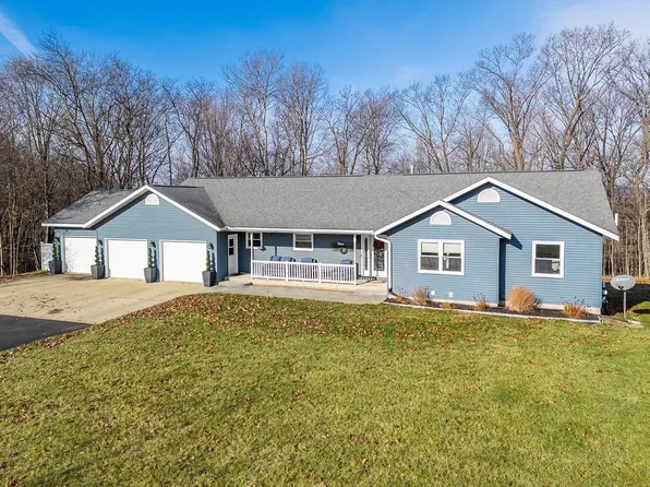 E2474 S Dutch Hollow Rd, La Valle, WI 53941