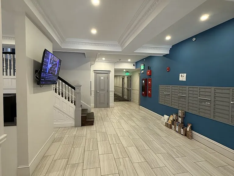 11 Queensberry St #2B — Photo 14