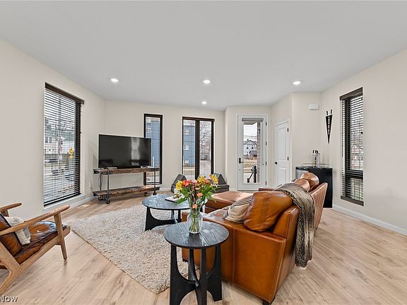 5th image of 5217 Franklin Blvd