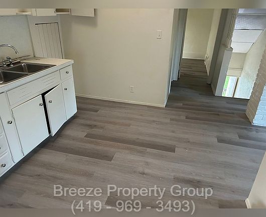 4th image of 331.5 N Jameson Ave