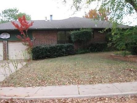 2nd image of 1201 Rockwood Dr